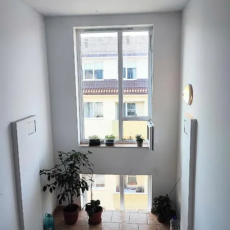 Quiet And Cozy 2 Bedroom Flat With Free Parking Included 아파트 플로레스티